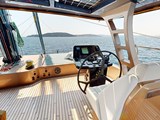 Sunreef 60 Eco Sailing - flybridge helm view